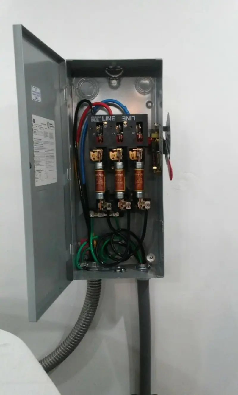 Three-phase disconnect switch installed for Electrical Wiring & Rewiring in Cheverly